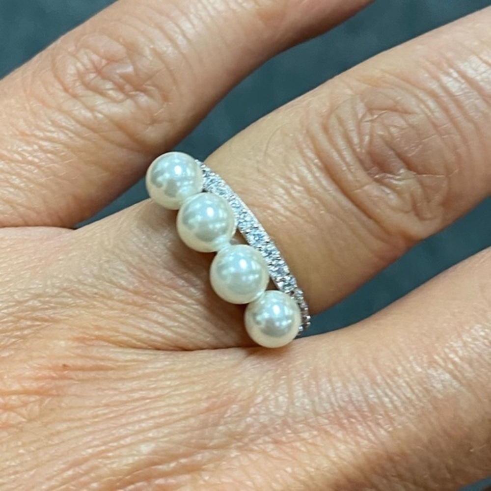 Unique 2 Row CZ and Synthetic Pearl Ring size 8.5
